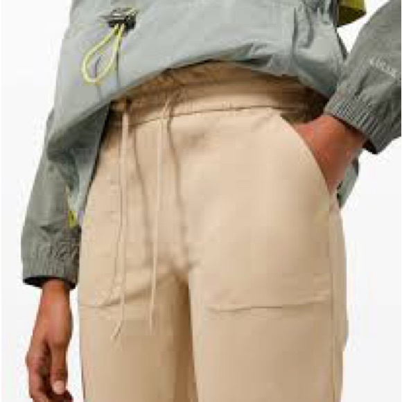 NWOT -Lululemon Beyond the Studio Crop - Picture 5 of 5